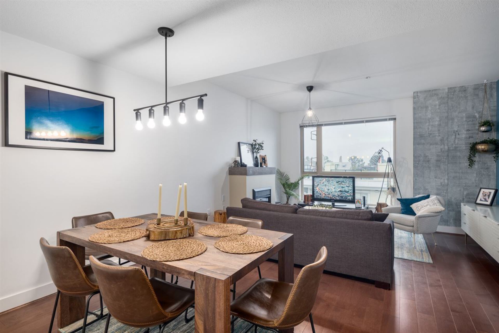 59 – 728 W 14th Street, Mosquito Creek: sold by Lance Brown