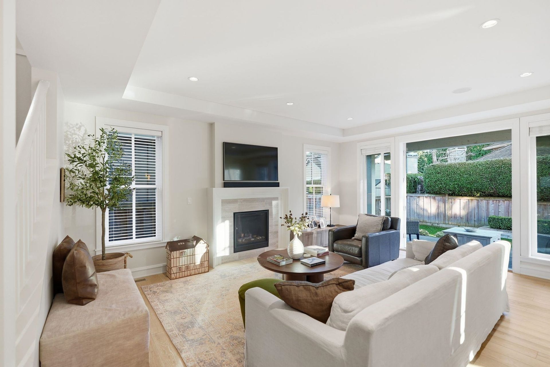 12978 15A Avenue, Crescent Beach / Ocean Park: sold by Lance Brown